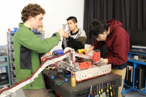 Apply for MHS robotics teams by May 18